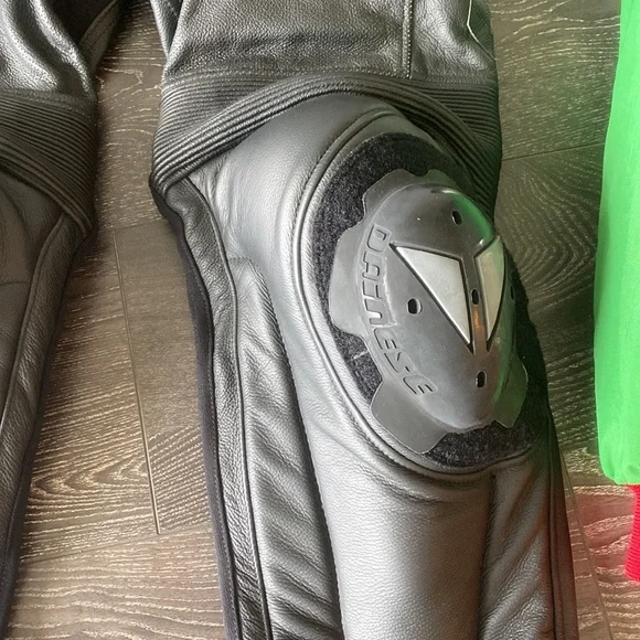 Motocycle pants